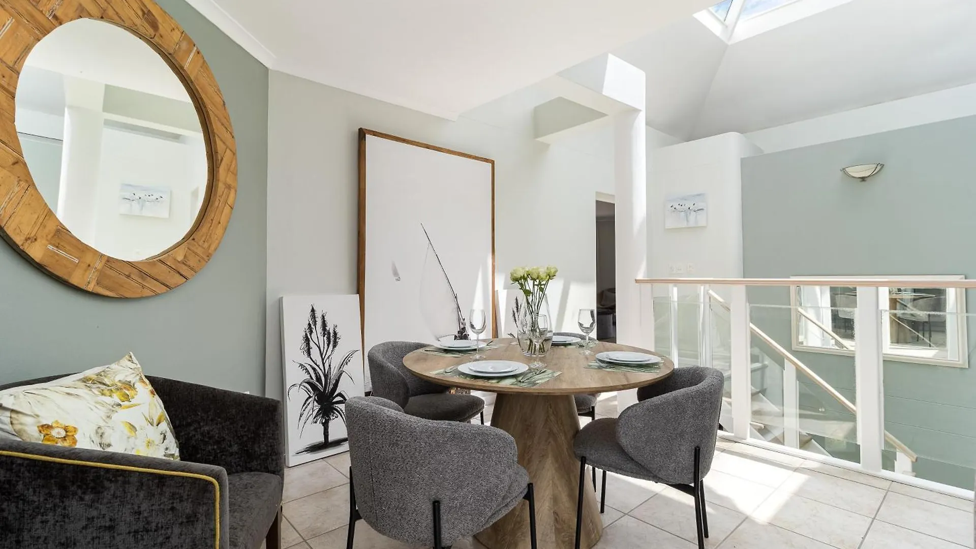 Beachfront Villa Sea Breeze Hout Bay Cape Town Apartment